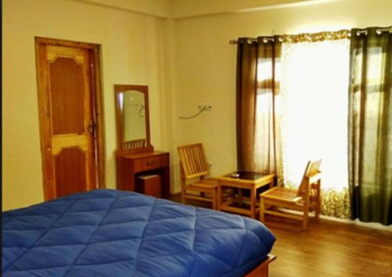 לה Hotel Wang Residency מראה חיצוני תמונה